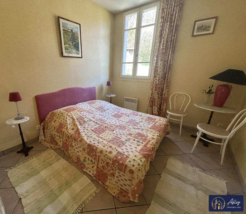 Maison ancienne - 257 m² - 11 pièces