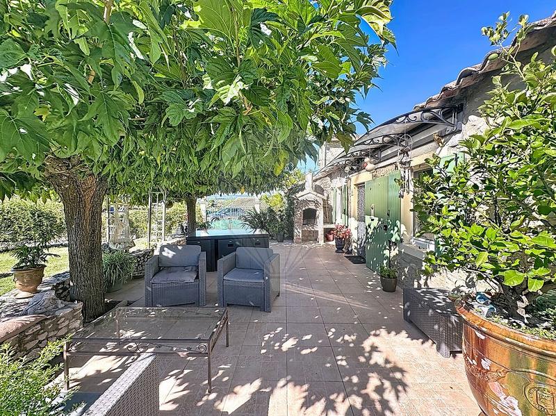 Maison - 89 m² - 4 pièces