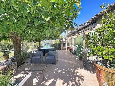 Maison - 89 m² - 4 pièces