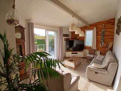 Maison - 144 m² - 6 pièces