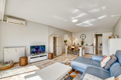 Appartement - 81 m² - 3 pièces