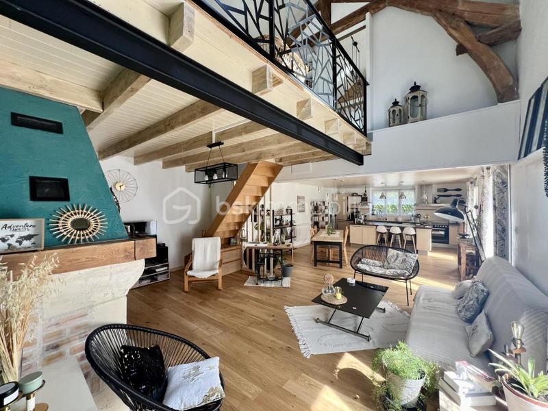 Corps de ferme - 143 m² - 6 pièces