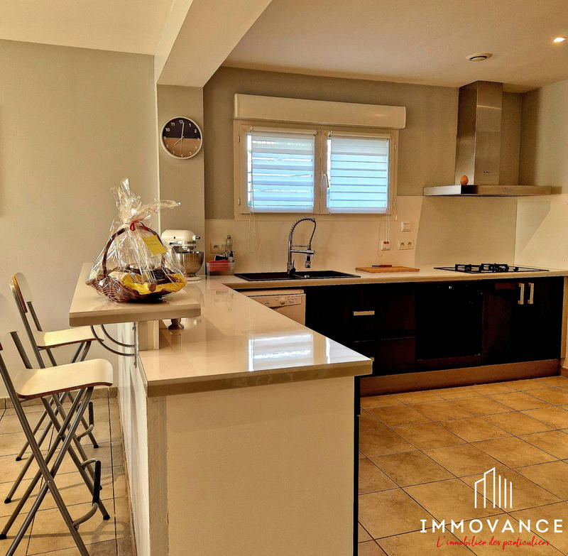 Maison - 140 m² - 4 pièces