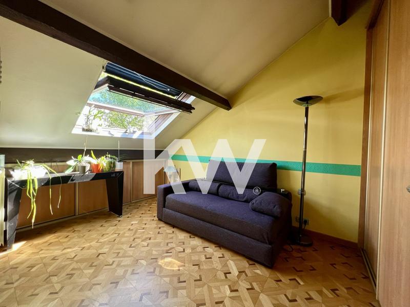 Appartement - 110 m² - 4 pièces