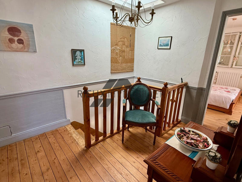 Propriété - 142 m² - 4 pièces