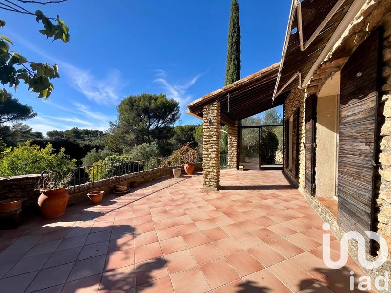 Maison - 185 m² - 5 pièces