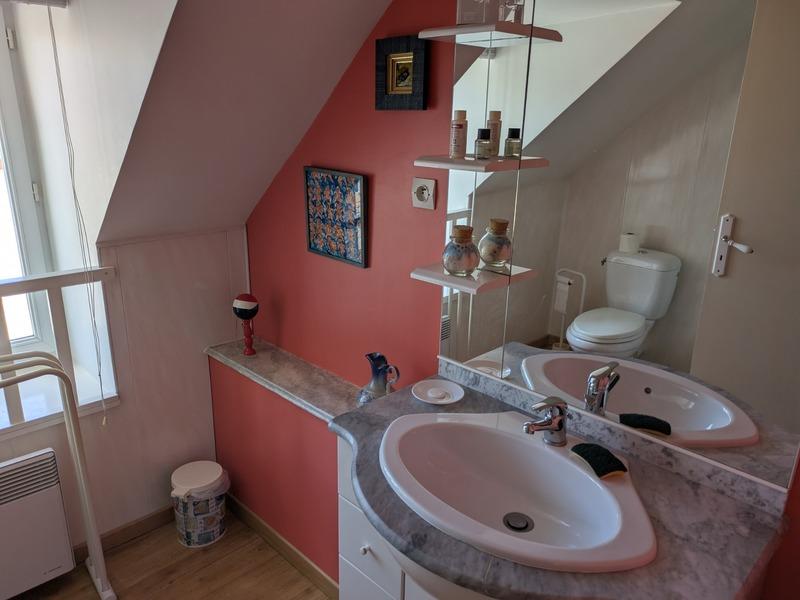 Maison - 195 m² - 9 pièces