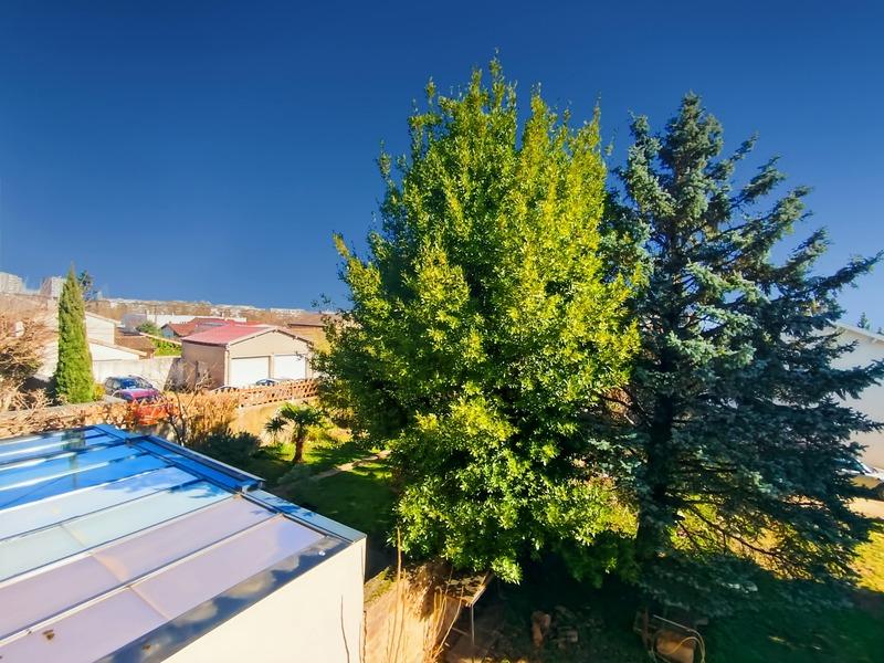 Maison - 115 m² - 7 pièces