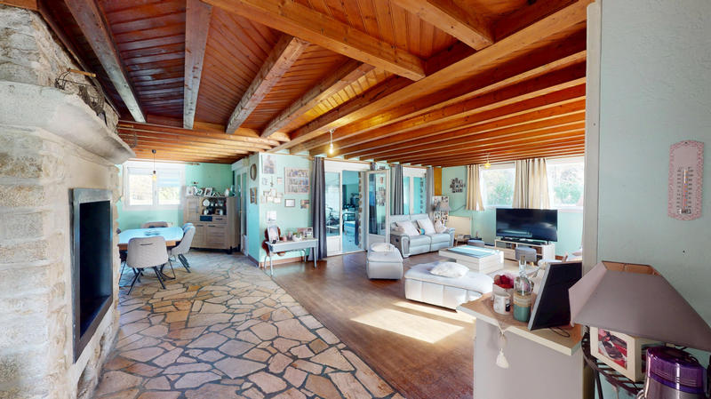 Maison - 179 m² - 5 pièces