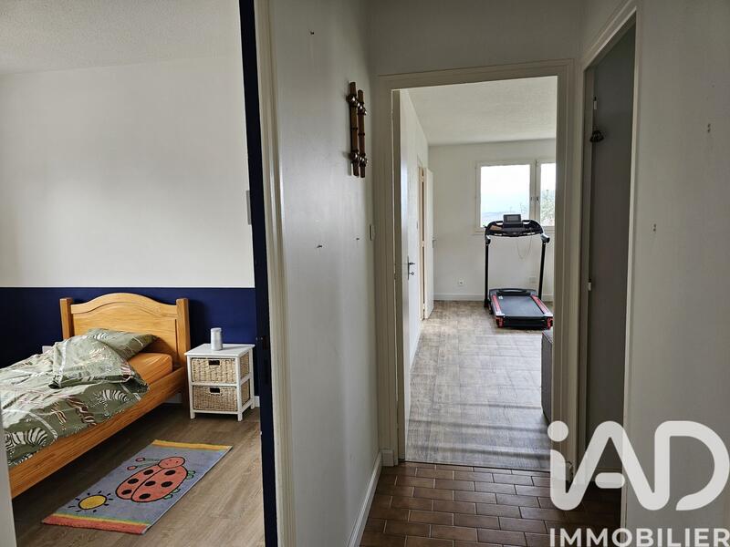 Maison - 251 m² - 10 pièces