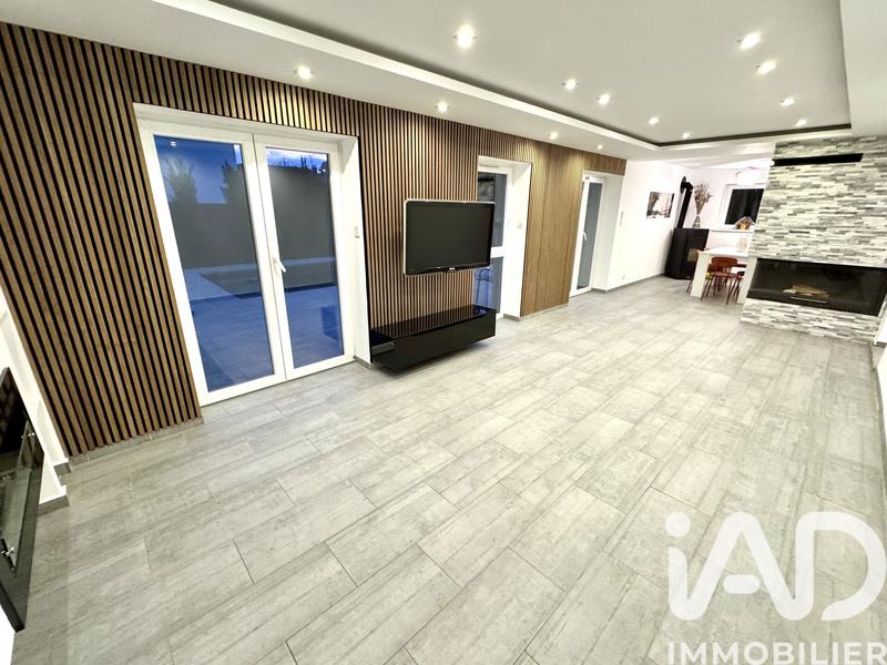 Maison - 162 m² - 6 pièces