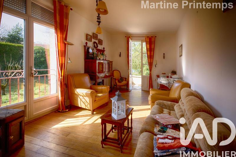 Maison - 198 m² - 7 pièces