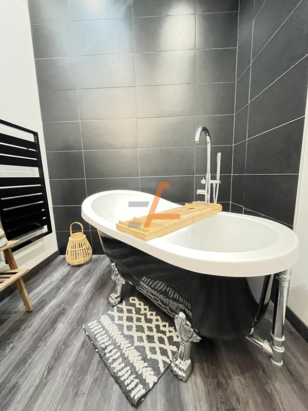 Maison - 130 m² - 4 pièces