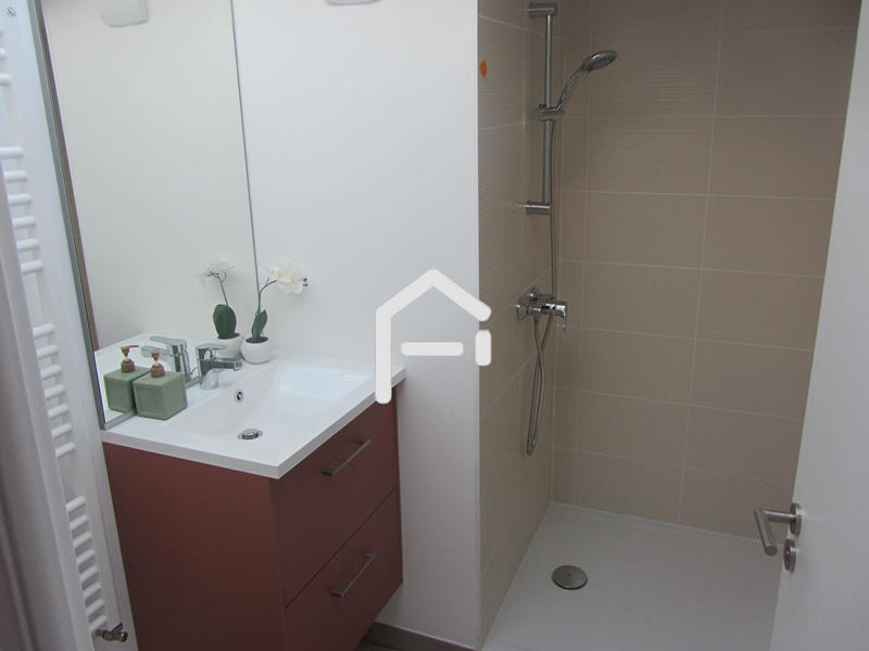 Villa - 93 m² - 5 pièces