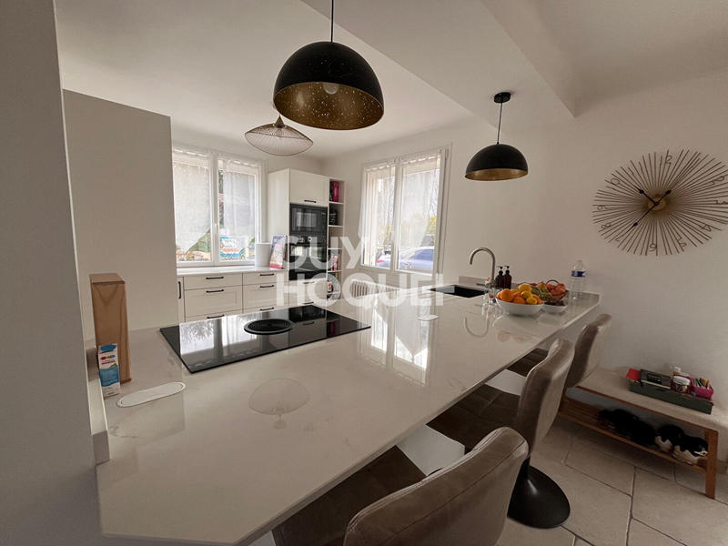 Maison - 175 m² - 5 pièces