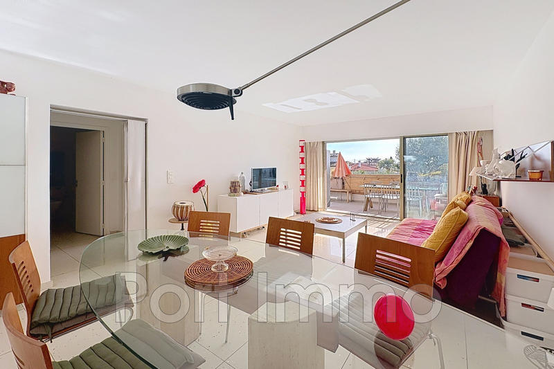 Appartement - 56 m² - 2 pièces