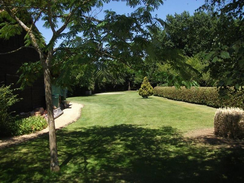 Maison - 230 m² - 13 pièces