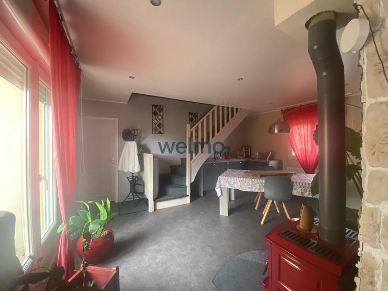 Maison - 230 m² - 9 pièces