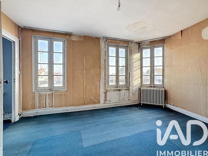 Maison - 227 m² - 8 pièces