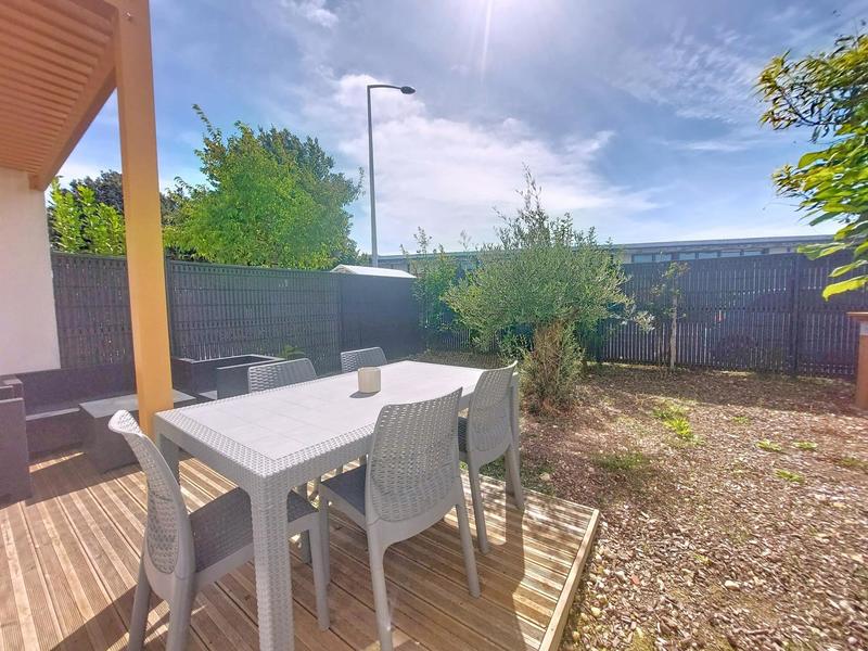 Maison - 80 m² - 4 pièces