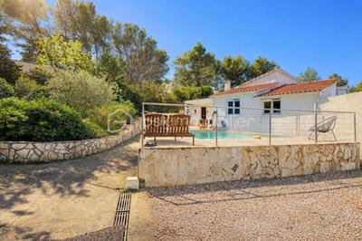 Maison - 102 m² - 3 pièces