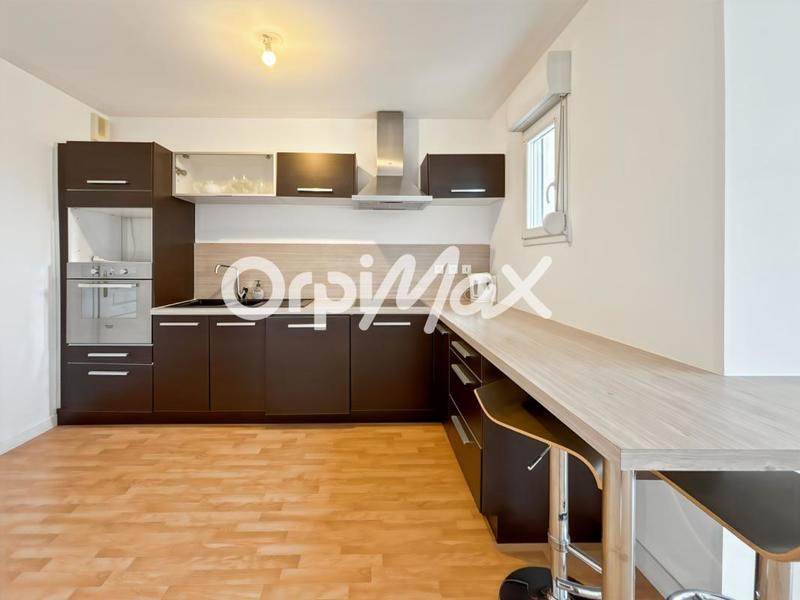 Appartement - 77 m² - 3 pièces
