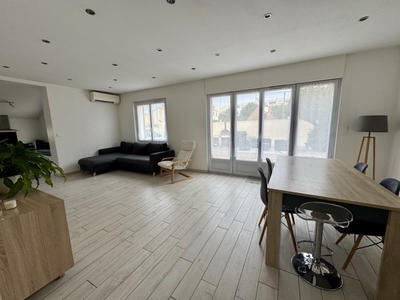 Maison - 105 m² - 4 pièces