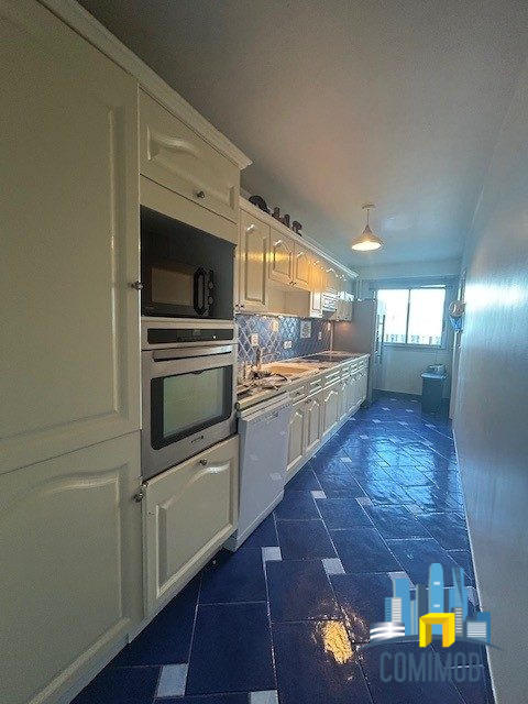 Appartement - 76 m² - 3 pièces