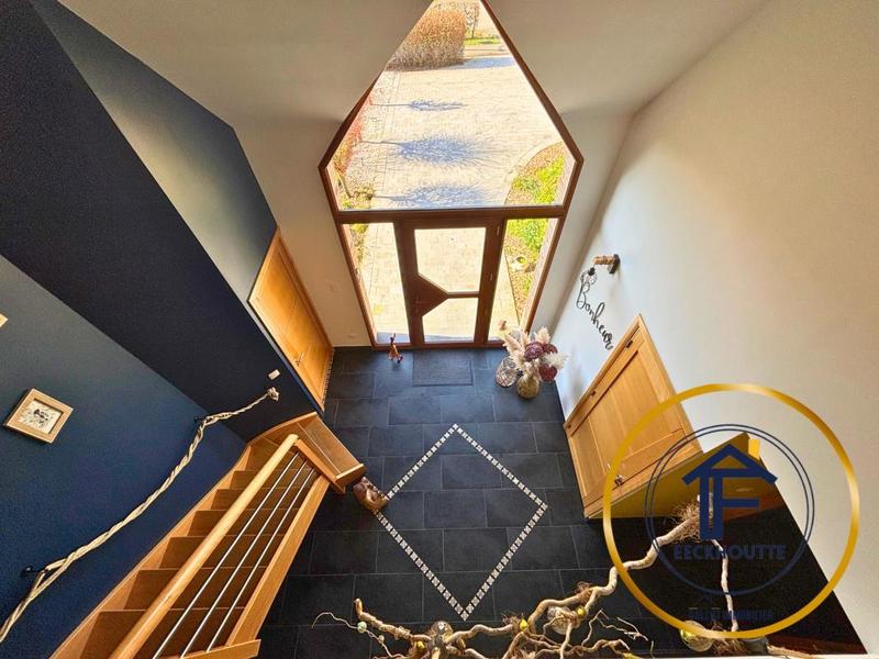 Villa - 190 m² - 6 pièces