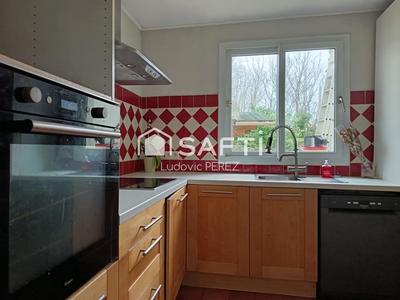 Maison - 82 m² - 4 pièces