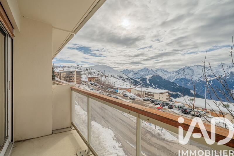 Appartement - 94 m² - 4 pièces