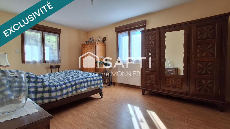 Maison - 333 m² - 10 pièces