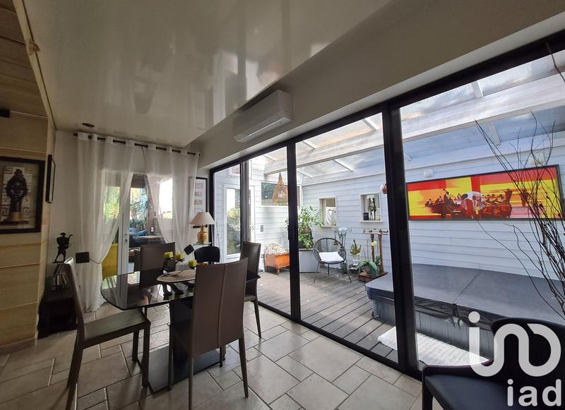 Maison - 141 m² - 5 pièces