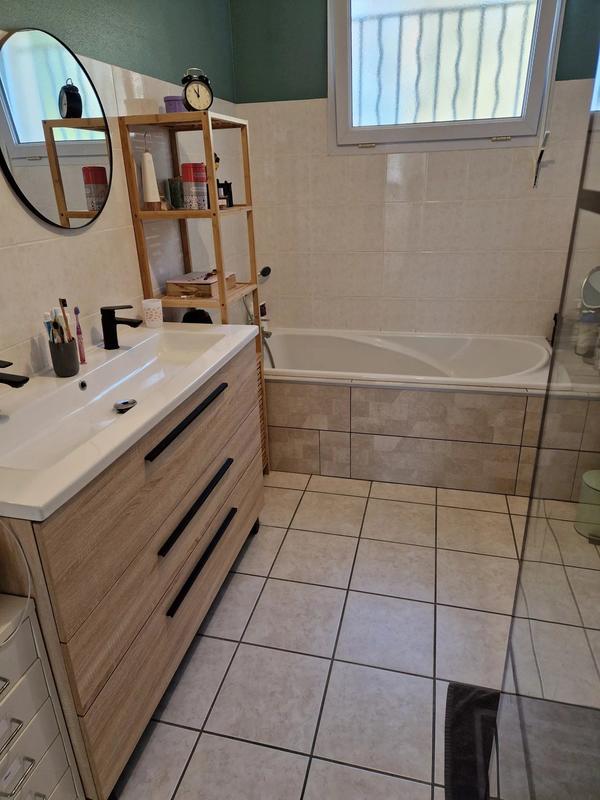 Maison - 90 m² - 4 pièces