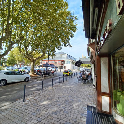 Fonds de commerce - 210 m²