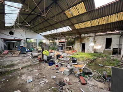 Parking / Garage - 400 m²