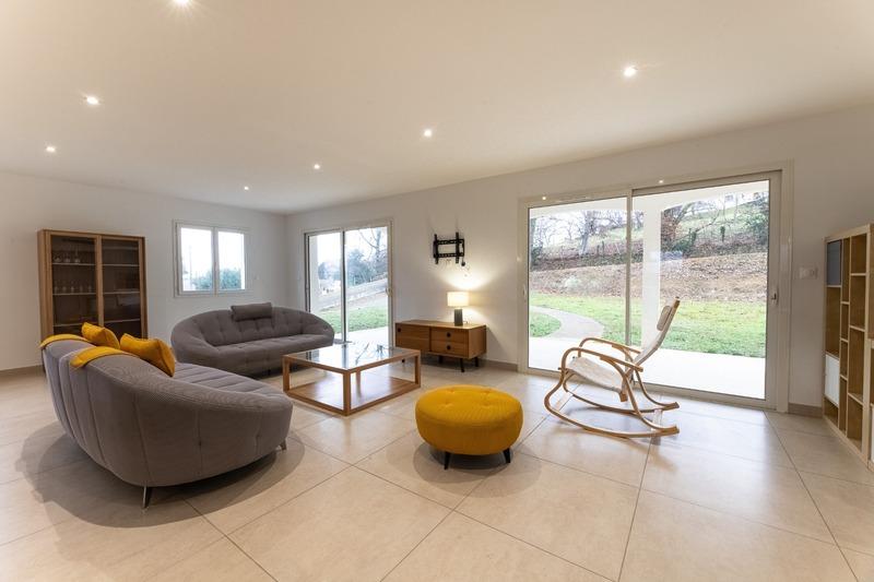 Maison - 166 m² - 5 pièces