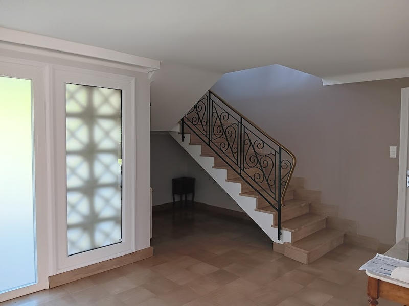 Maison - 195 m² - 7 pièces