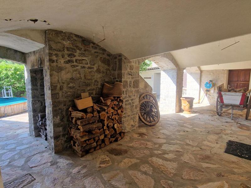 Maison provençale - 143 m² - 5 pièces