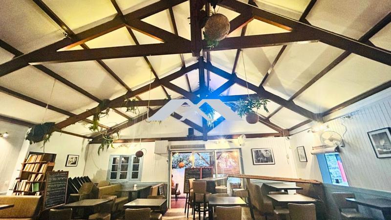 Fonds de commerce - 228 m²