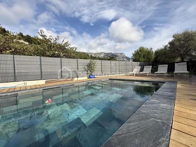 Villa - 147 m² - 7 pièces