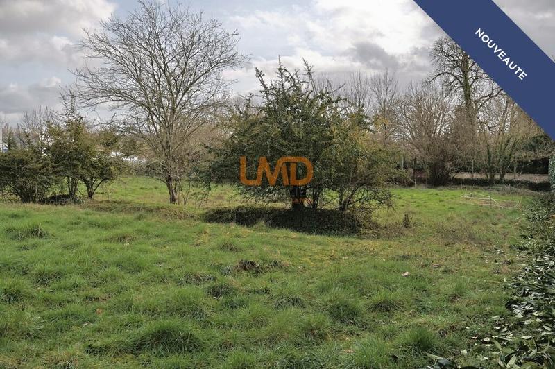 Terrain constructible - 4 500 m²