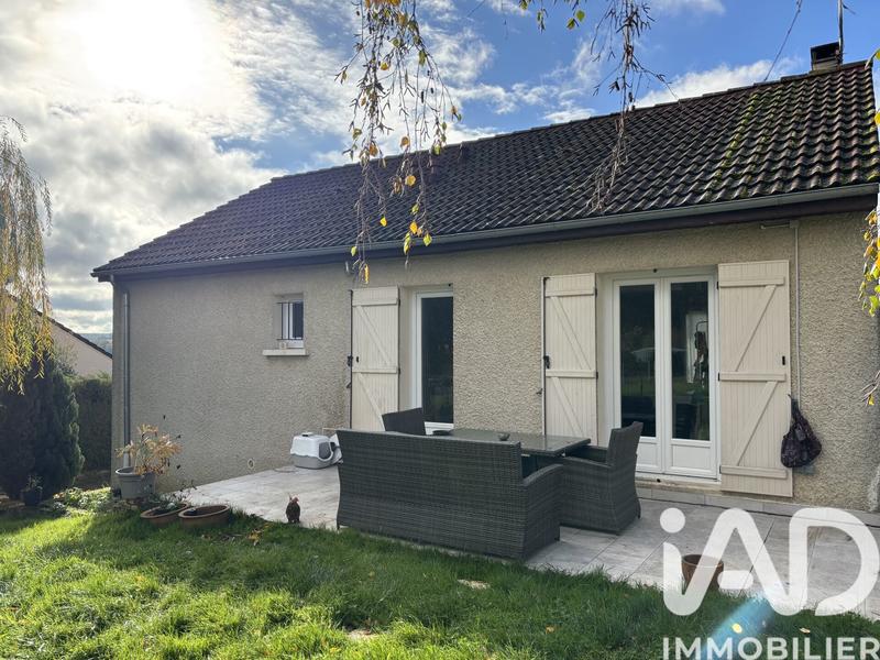 Maison - 94 m² - 5 pièces