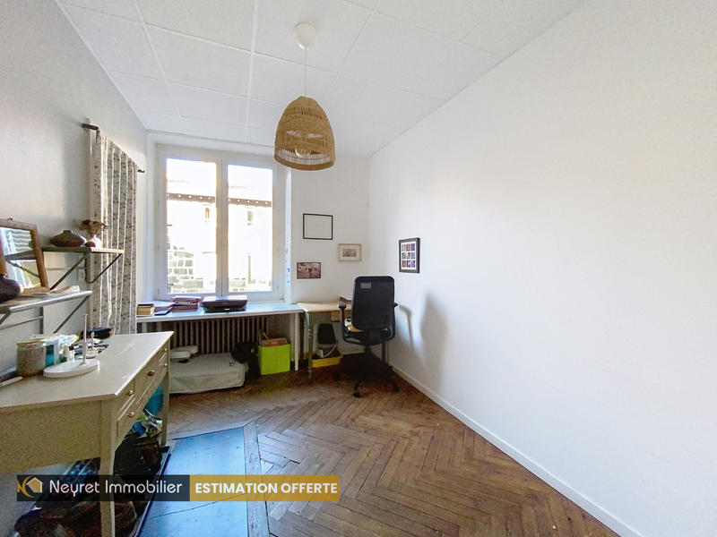 Appartement - 131 m² - 4 pièces