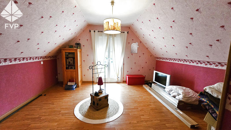 Maison - 158 m² - 6 pièces