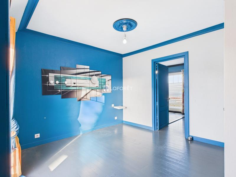 Maison contemporaine - 180 m² - 7 pièces