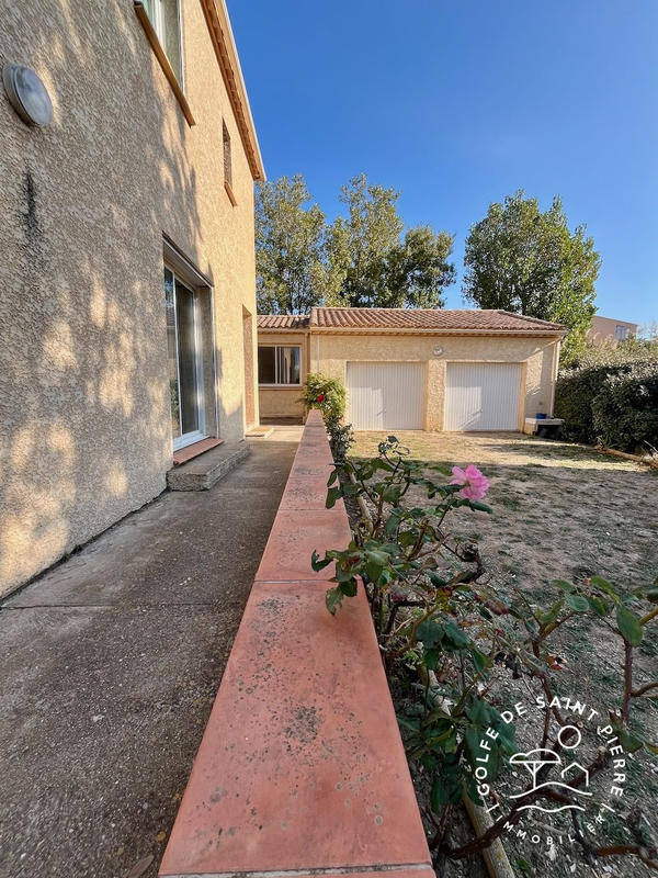 Villa - 204 m² - 6 pièces