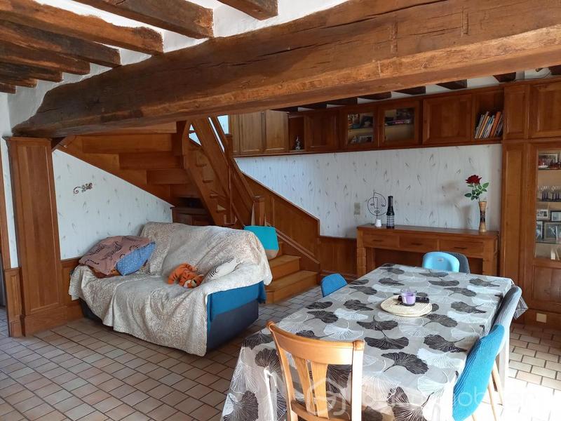 Maison - 205 m² - 8 pièces