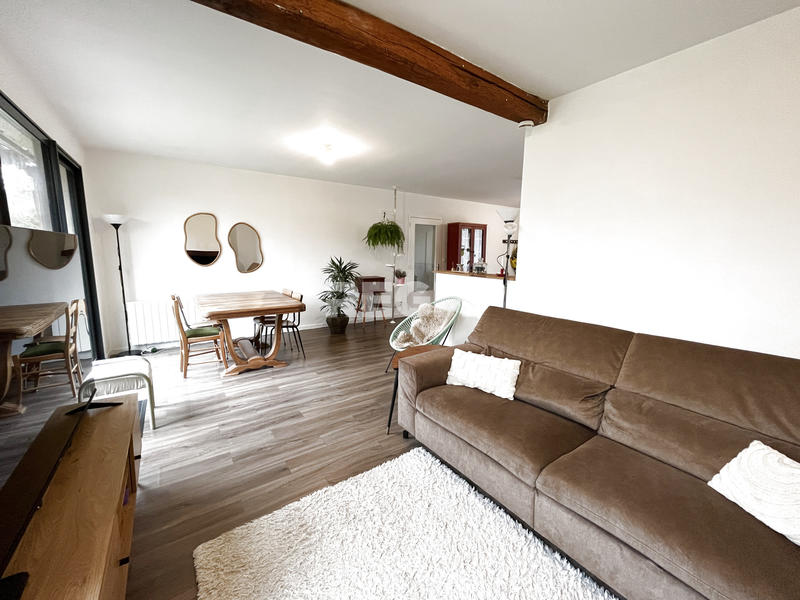 Maison - 95 m² - 4 pièces