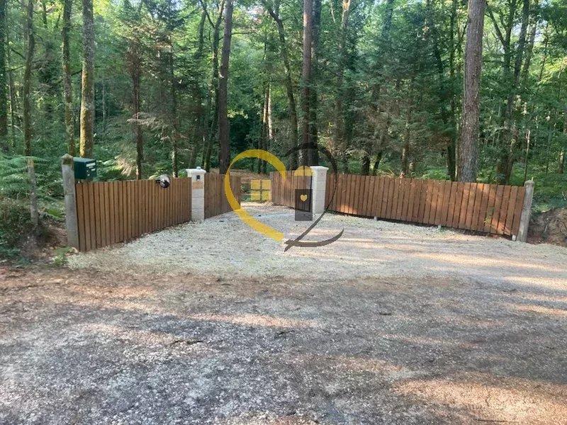 Maison - 246 m² - 9 pièces